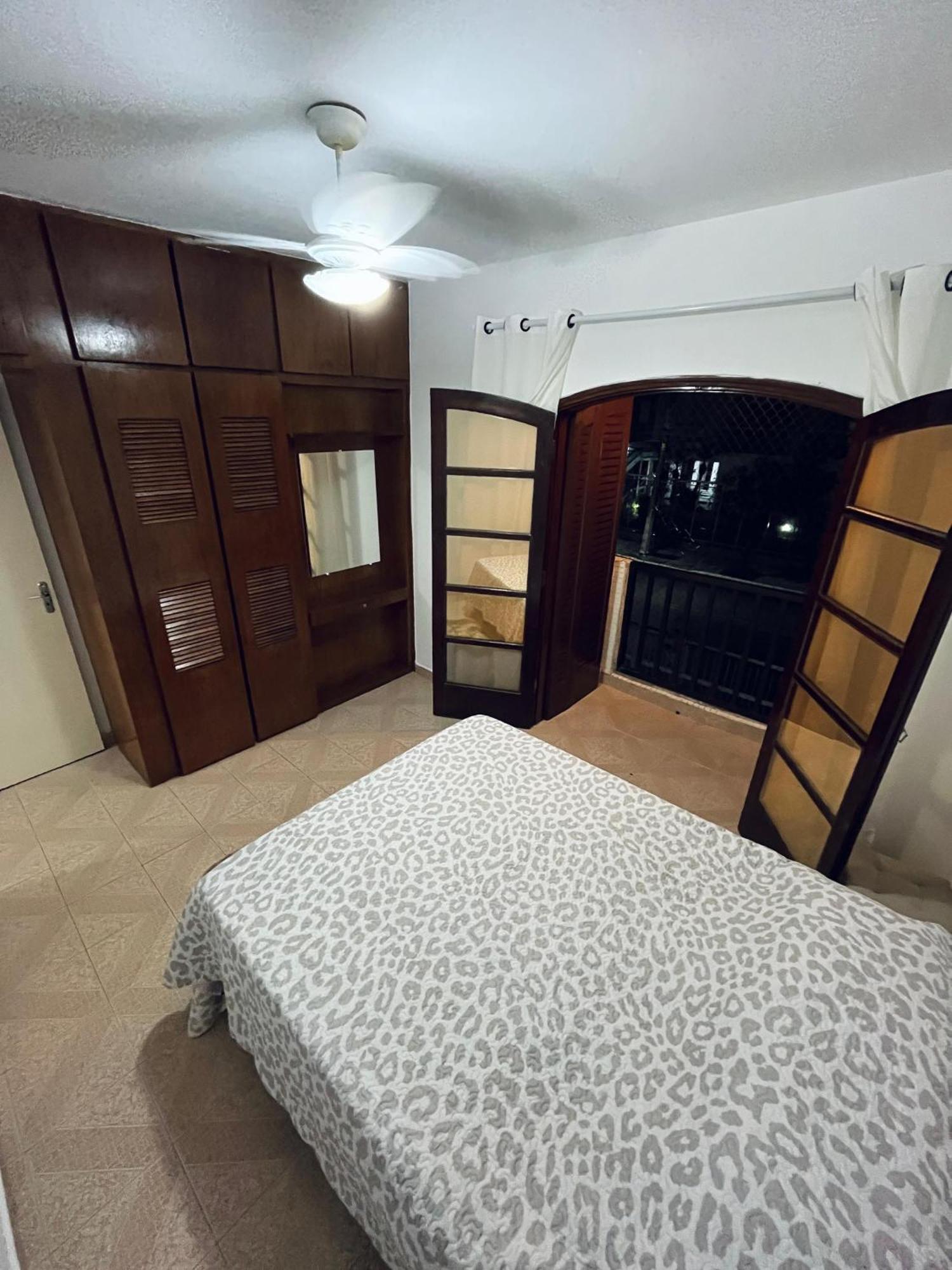 Apartamento Charmoso A 400Mts Da Praia Da Enseada Guarujá Zewnętrze zdjęcie